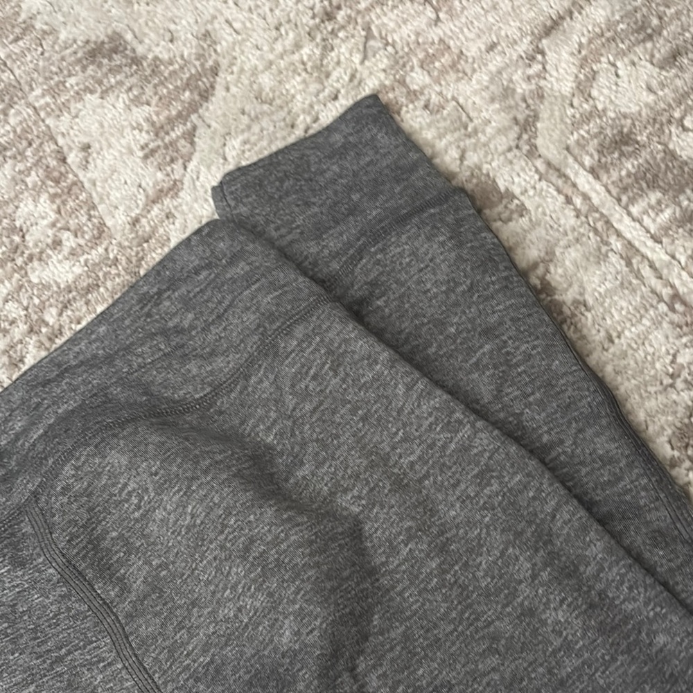 Woman’s AERIE leggings - Picture 9 of 9